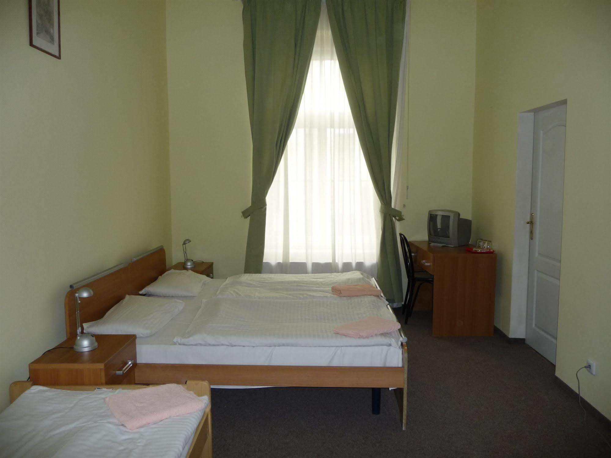 Pension City Center Прага Екстер'єр фото